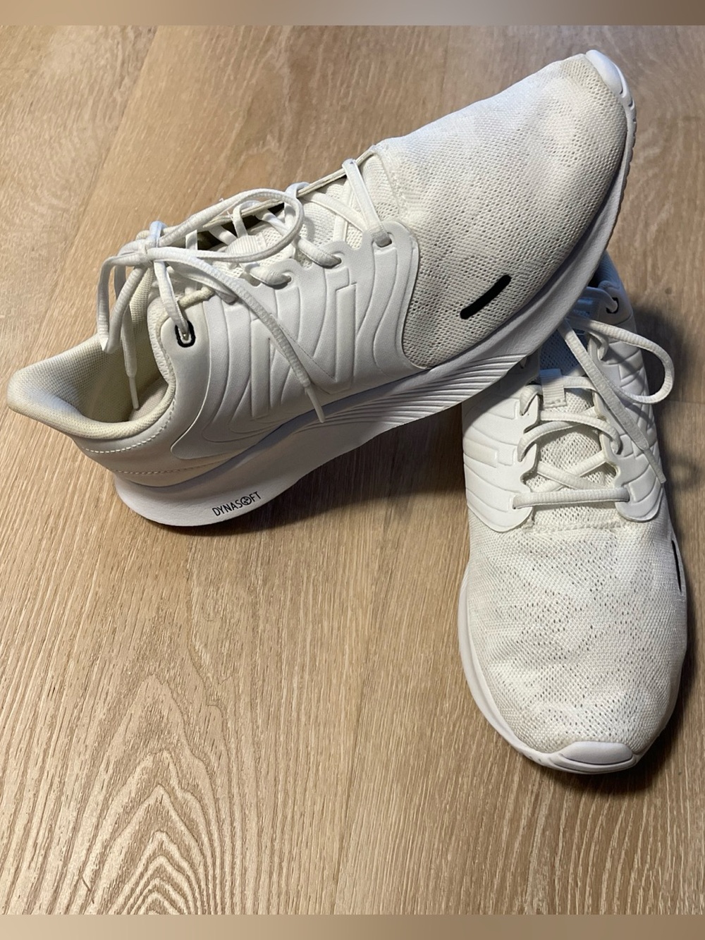 NEW BALANCE Dynasoft White Men’s Running Shoes 068 Size 12